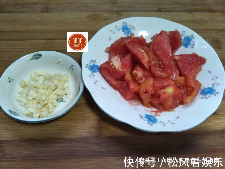 入味|丝瓜和这两样一起炒,可口下饭,入味又下火,你真的不能错过!
