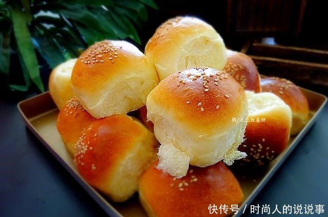奶味十足的软面包,像做馒头一样简单,不需要造型,越吃越爱