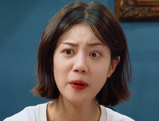 李溪芮|演员2李溪芮不乐意给何昶希当助演,郭敬明当场发飙还要不要演