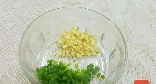 睡眠不好、肝火旺盛，要多吃，清热降火促进睡眠，一觉睡到大天亮