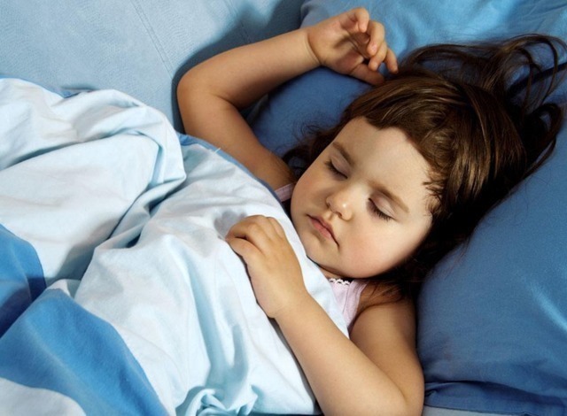睡眠质量|孩子在两个黄金时段睡觉，生长激素达5-7倍，对长高至关重要