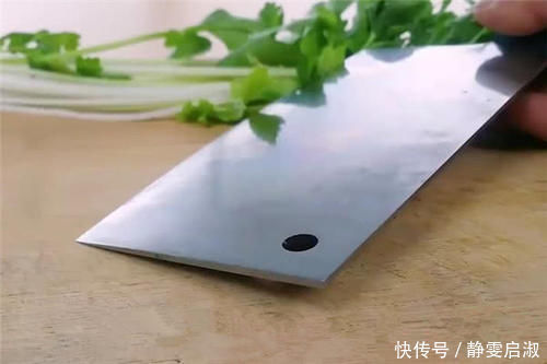 螺丝尾部|今天才知道,菜刀上圆孔,还有3个很棒的隐藏功能,真聪明,学学