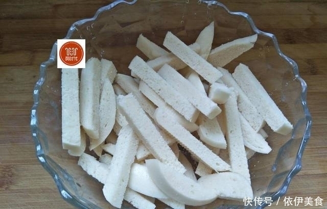 今天教你剩馒头新做法，馒头变零食，大人小孩都喜欢，太好吃了！