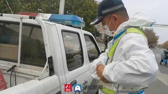 疫情|感动！五莲辅警与孩子对话让人泪目！