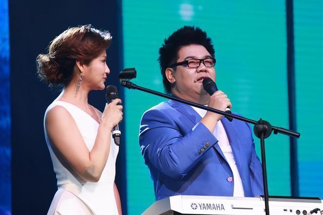 还记得《星光大道》盲人歌手杨光吗?耍大牌,怼朱之文今怎样了?