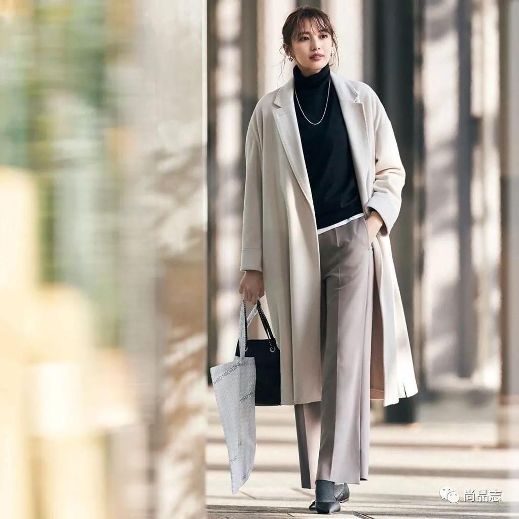 配色对了 毛衣才能穿得出彩