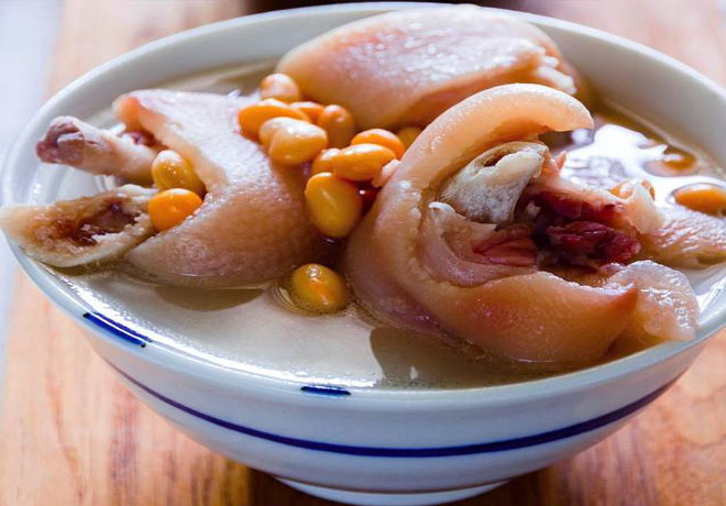 女人35岁以后,要保养好卵巢多吃四种食物,补气血缓衰老