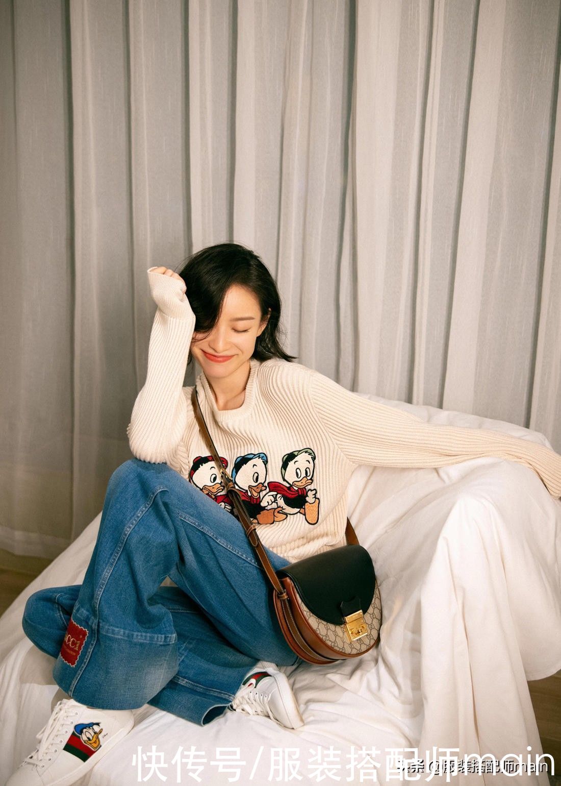 印花毛衣，春天穿正好，教你4个精致又时髦的穿搭思路