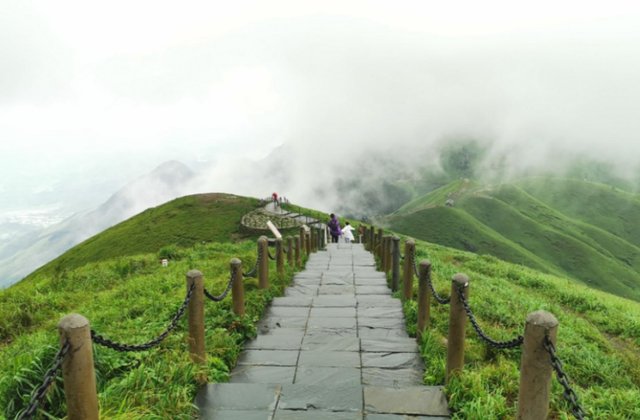 江西美如画的2个风景区，犹如“人间仙境”，旅游的首选目的地