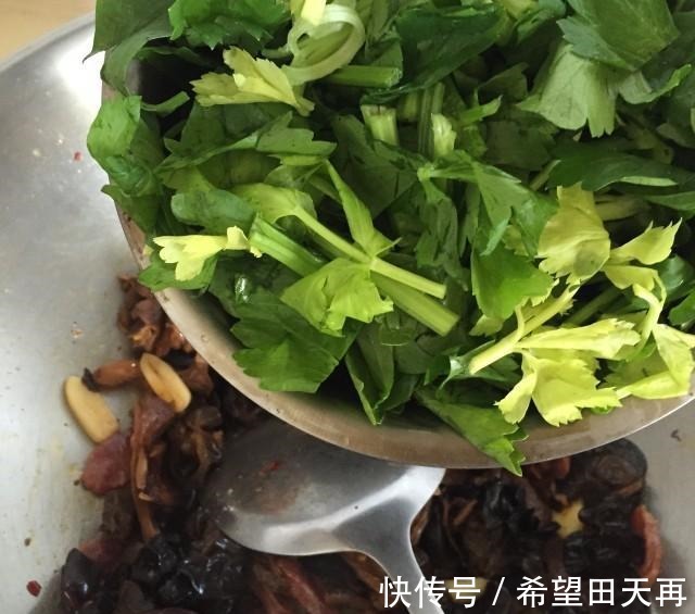 家常|家常小炒，简单营养，鲜香下饭！