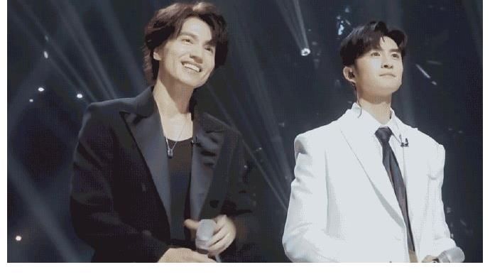 林晓峰|《披荆斩棘的哥哥》陈小春挺兄弟秒变山鸡哥,张云龙言承旭很好磕