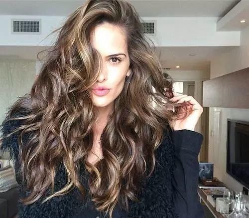 今年流行的15种发型，你留过哪一款？