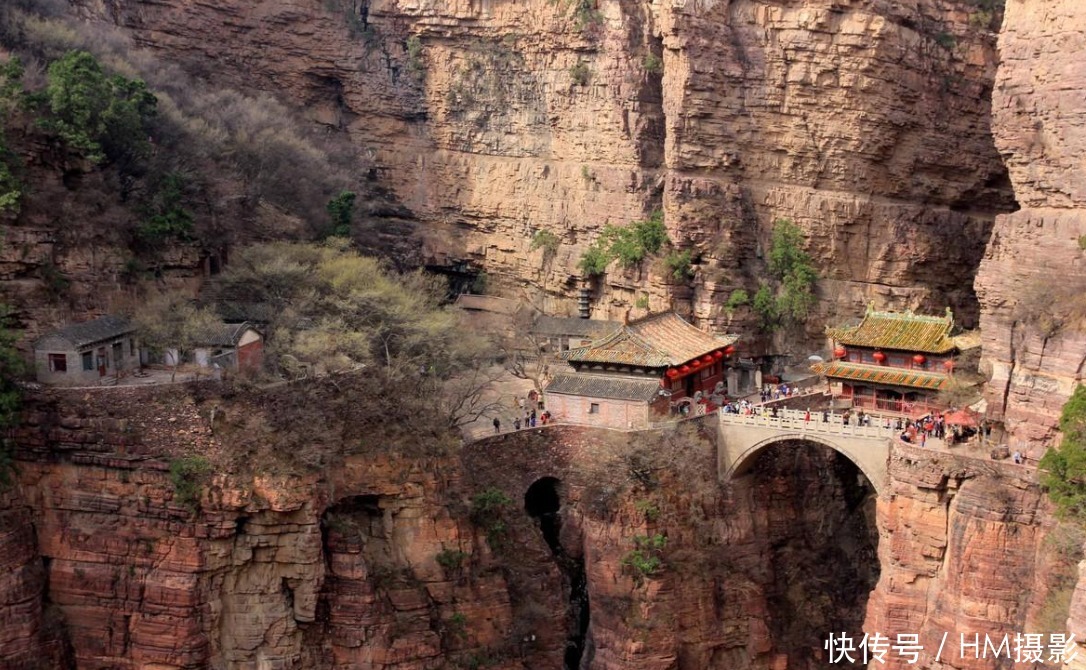 河北一个小众的神级景区，风景堪比武当山，有全国三大悬空寺之一