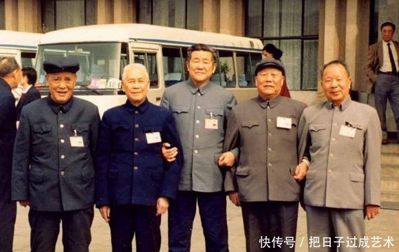 开飞机|这两位东野纵队司令，为何中途调离，是能力不够，还是另有原因