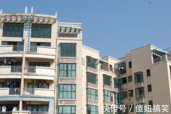 楼市|2021年房价真能降下来吗楼市专家明年房价将超出多数人想象!