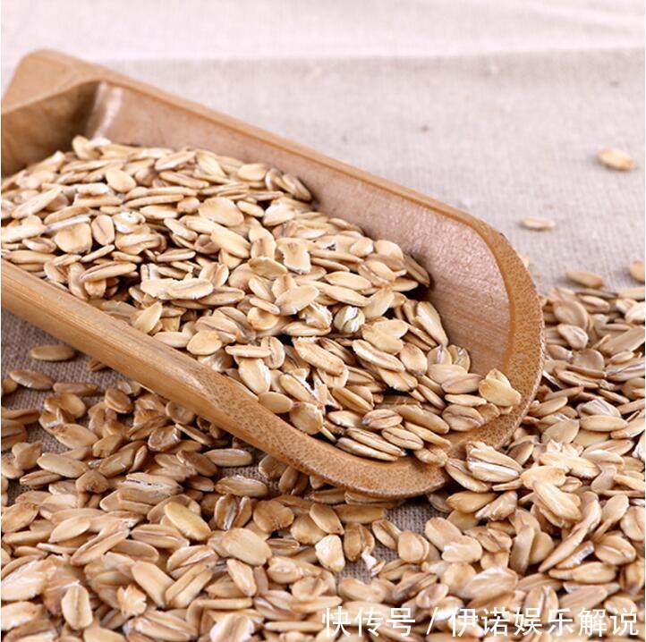 小蛮腰|肚子鼓鼓赘肉多每天喝杯“碱性水”,慢慢瘦出小蛮腰