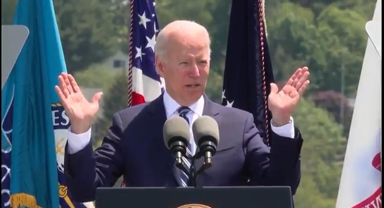 刚刚 拜登在公开演讲中引用毛主席名言 妇女能顶半边天 全网搜