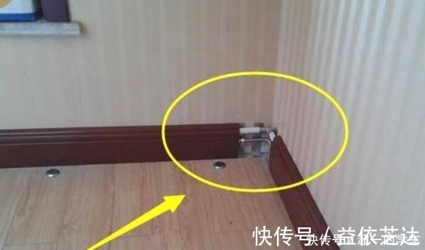 踢脚线|装修踢脚线万万要注意这个细节,我家不懂没留神,入住才知有多坑!