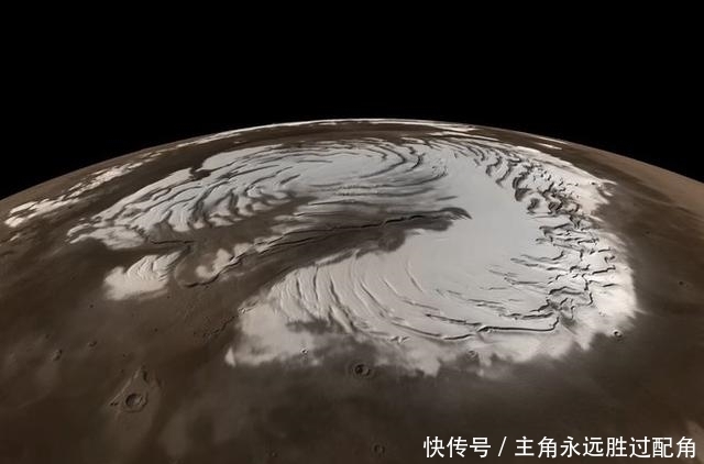 在这个寒冷的冬季，太阳系其他星球上也在下雪