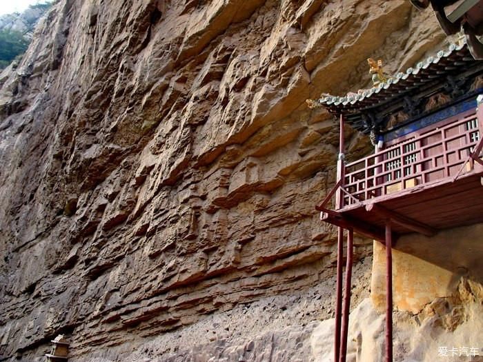  胜景|恒山胜景悬空寺，依托岩石很壮观