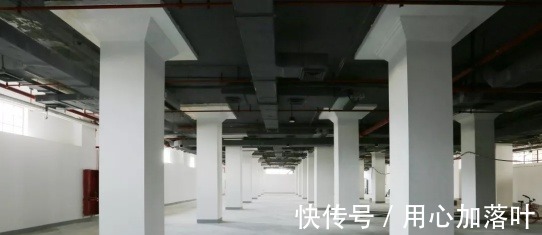 板柱|新生！百年时光“编织”的毛麻仓库，成为沪上新的时尚潮流集聚地……！