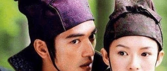 师兄$少女上联“铁锤打铁铲,铁打铁”,二师兄对下联,少女暗喜