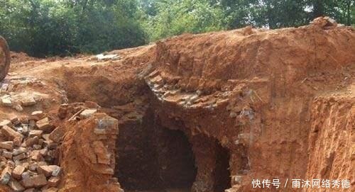 小说里的盗墓情节大呼过瘾, 现实中盗墓危害性有多大,你知道吗