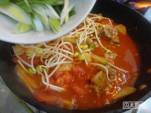 一人食的小火锅，每天都要不一样的好吃味，全身暖暖的！