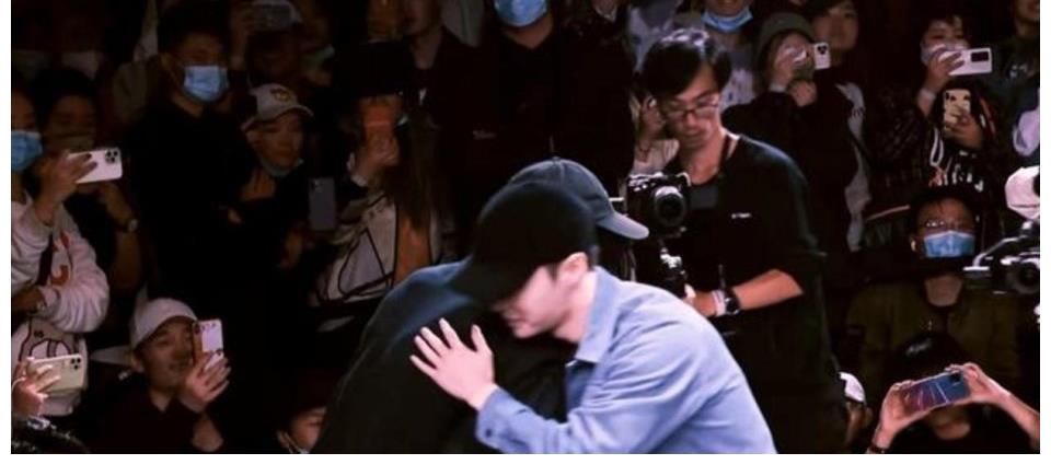 b这就是街舞：王一博战队成员，布布更新动态，汉服装扮惊艳众人！