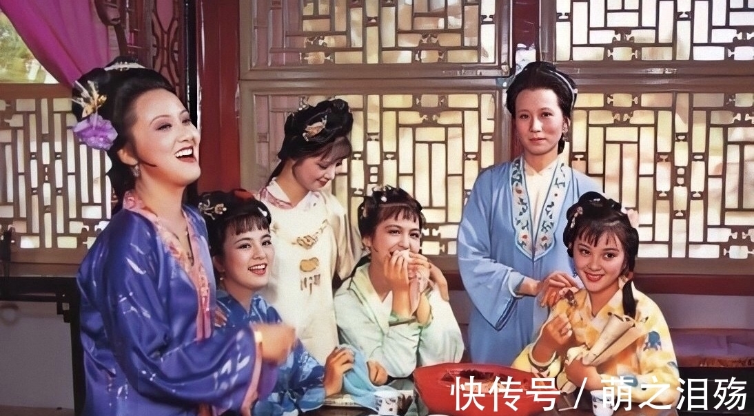 薛宝钗&为一颗珍珠,王熙凤吐槽薛家是假豪门,宝钗多年后为颜面强行挽尊