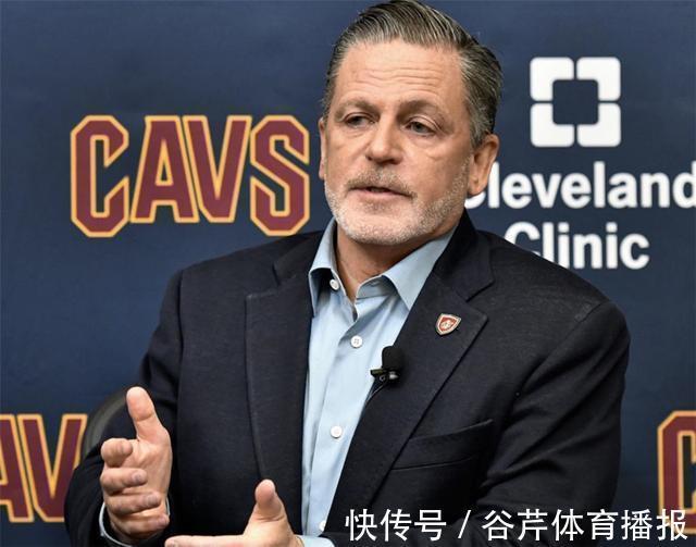 NBA老板财富榜!鲍尔默744亿傲视群雄,蔡老板身价让人羡慕