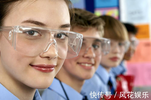 近视眼|近视眼会发展成老花眼吗?真相其实很简单,希望你能清楚