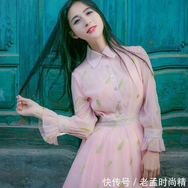 周冬雨 一件仙气的网纱刺绣连衣裙惊艳这个春夏,你的美可以自己掌控