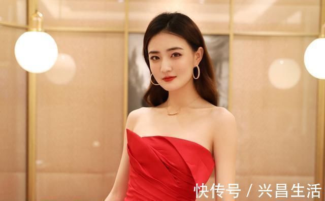 一般人|女人脸型有4种,如果你是第三种,不化妆也好看,一般人只能羡慕