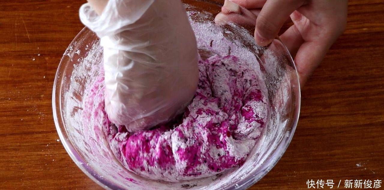 好吃|不要只是用面粉做糖蛋糕这是最好的制作方法它们有很多层酥皮,又甜又好吃