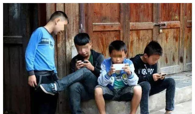 晚熟|“穷人的孩子早当家?”都别这么说了,穷人的孩子其实更晚熟