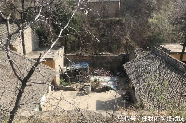 墙壁上|俗话说“一家两门出,家中多鳏寡”,你知道是什么意思吗