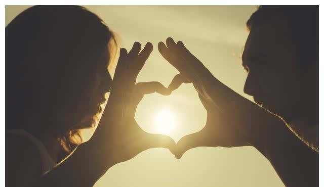 首付|要结婚,想在未来老公的房本上,加上自己的名字,到底划算不划算