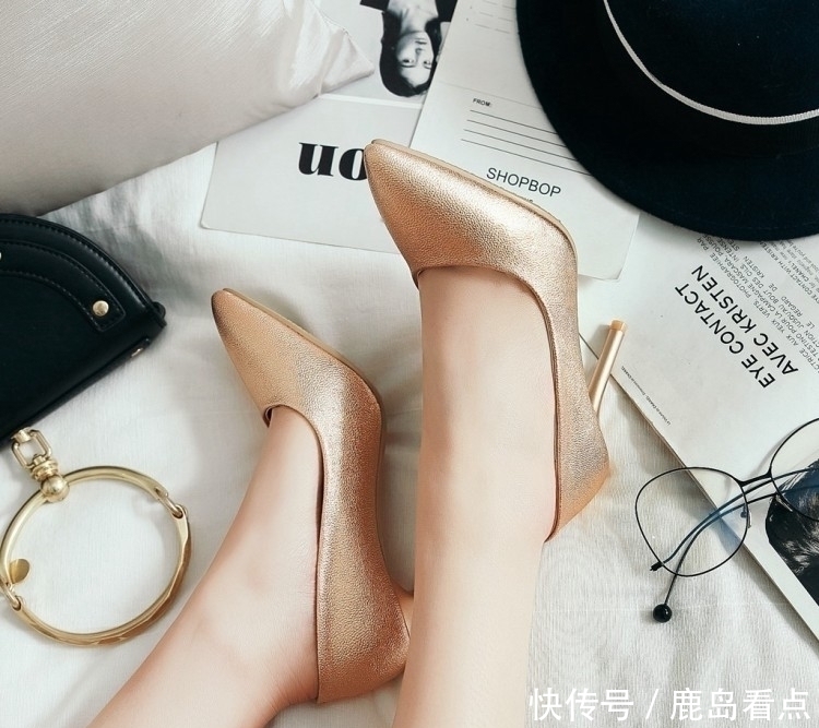 鞋底|不是我吹,这种刚上新的高跟鞋,上脚保管让你穿出不一样的气质