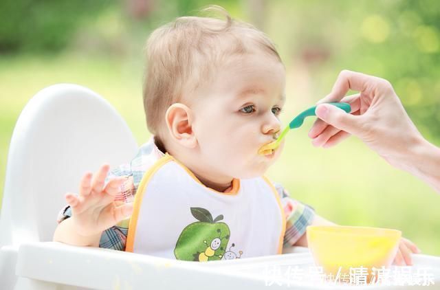 温度计|孩子误吞水银，婆婆不慌不忙，不料她下一个行为，连医生都称赞