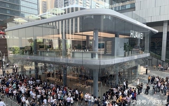 产品|华为全球旗舰店彻底火了外观很大气,造价不菲