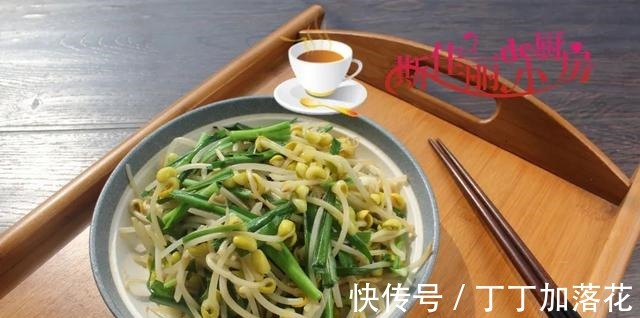 南方老俩口的晚餐晒圈火了,3菜不足20元,荤素搭配好吃又实惠,不剩菜不浪费!