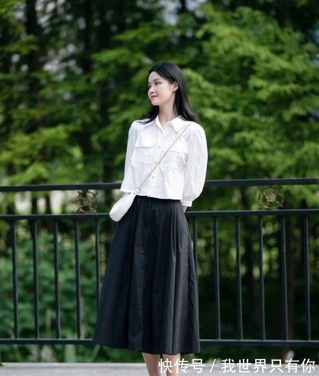 条纹衬衫 休闲慵懒风怎么搭条纹衬衫+棉麻长裤简约洋气,气质又优雅!