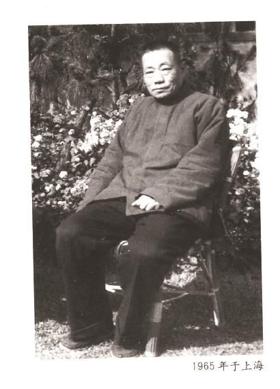 翻译|文艺评论 ｜ 只有一部署名译作《三国演义》的虞苏美提醒我们思考： 什么是译者？什么是成功的译者？