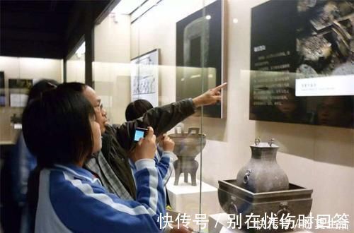 父母|多带孩子去三个地方,智商和情商都蹭蹭往上涨,家长还不花钱