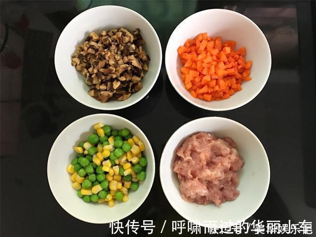 快手|饺子皮加1碗糯米,做成快手早餐,皮薄馅大,一人一屉不够吃