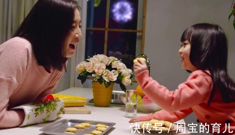 美芽|两张普通的吃饭照引争议,人穷和心穷的妈妈,孩子差距很明显