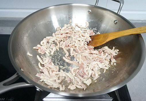 用辣椒和粉条一起炒,彻底颠覆了你对粉条的理解