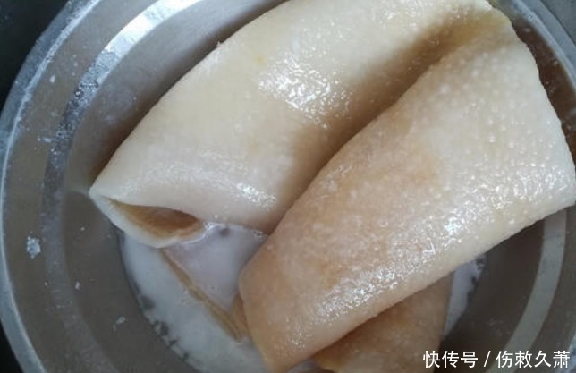 做猪皮冻,前4步是关键,保证晶莹剔透,Q弹爽滑,没腥味