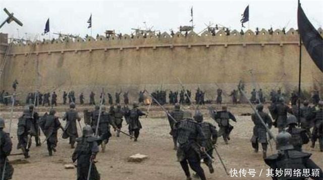 瓮城#古代城门都是木门,为何士兵攻城不用火烧?其实原因很简单